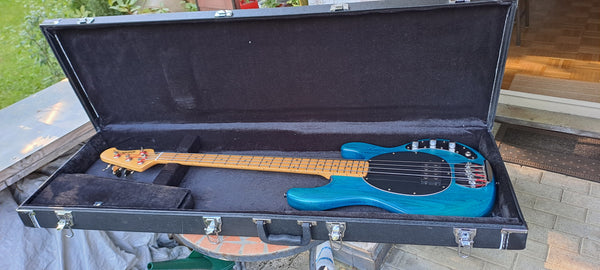 E-Bass Music Man kaufen gebraucht occasion musikbörse ricardo.ch
