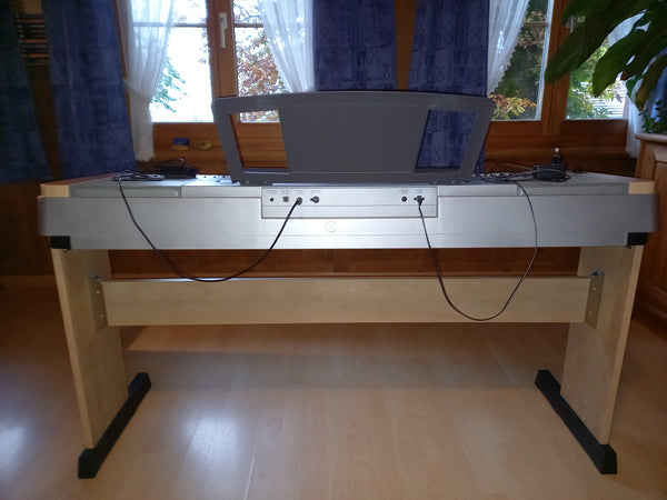 E-Piano Yamaha Portable Grand DGX-640 kaufen gebraucht occasion musikbörse ricardo.ch