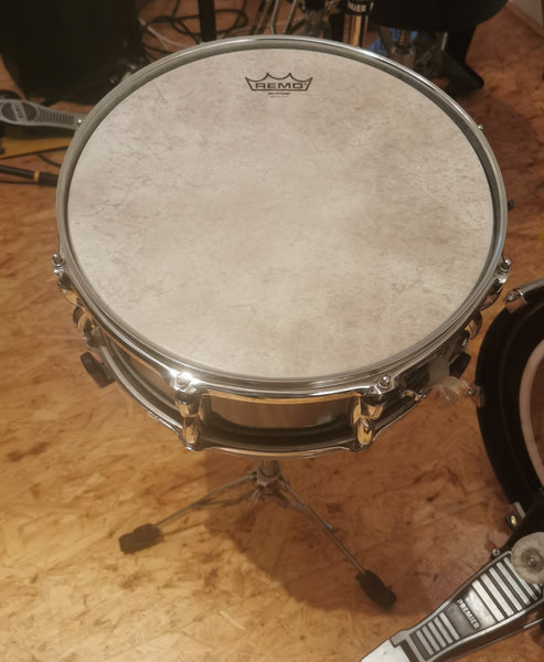 Schlagzeug Premier kaufen gebraucht occasion musikbörse ricardo.ch