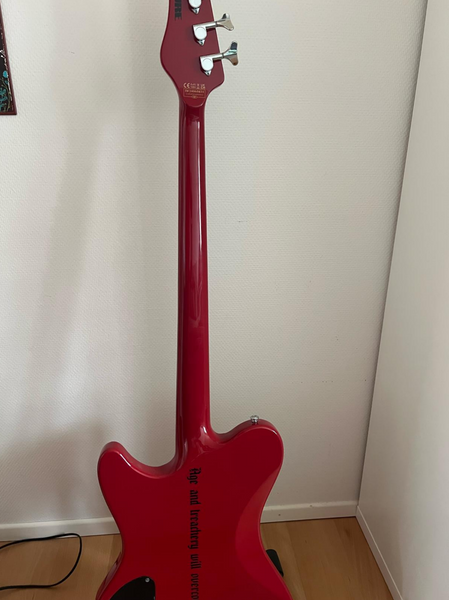 E-Bass Schecter Simon Gallup Ultra Spitfire kaufen gebraucht occasion musikbörse ricardo.ch