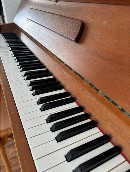 Klavier Sabel 102 M kaufen gebraucht occasion musikbörse ricardo.ch