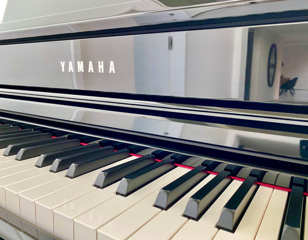 VERKAUFT Digitalpiano YAMAHA Clavinova CLP-745