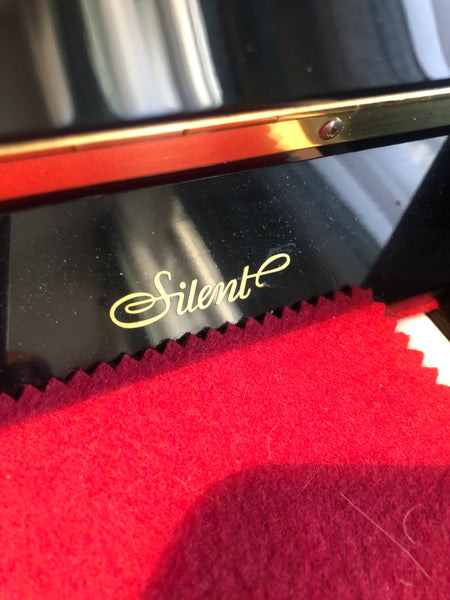 VERKAUFT Klavier Yamaha V-118 NT Silent