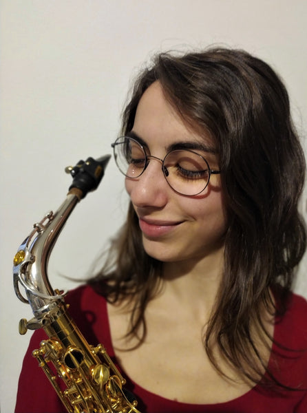 <div style='display:none;'>'</div>Luzern - Sofia  unterrichtet Saxophon und Ocarina