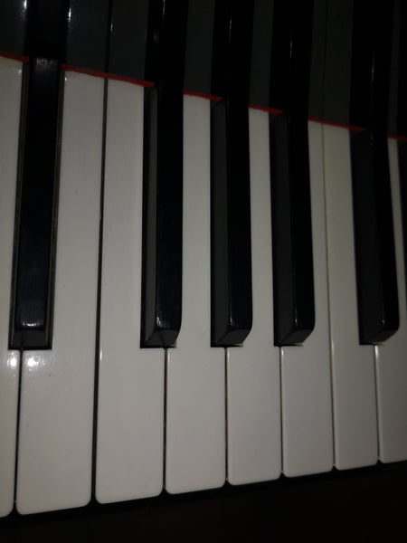 VERKAUFT Steinway Flügel Modell O, Jahrgang 1968