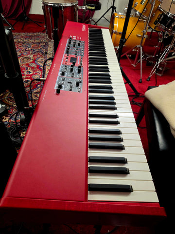 E-Piano Nord Piano 5 kaufen gebraucht occasion musikbörse ricardo.ch