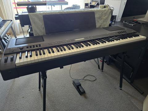 Yamaha Stagepiano CP 300 kaufen gebraucht occasion musikbörse ricardo.ch