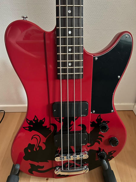E-Bass Schecter Simon Gallup Ultra Spitfire kaufen gebraucht occasion musikbörse ricardo.ch
