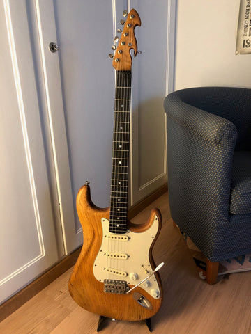 VERKAUFT E-Gitarre Stratocaster