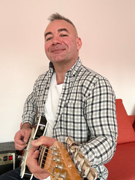 Gitarrenunterricht Pfäffikon Gitarrenlehrer aus Pfäffikon Aleksey