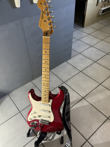 Gitarre Fender Stratocaster Left-Hand kaufen gebraucht occasion musikbörse ricardo.ch