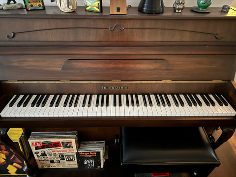 Klavier B.Squire kaufen gebraucht occasion musikbörse ricardo.ch