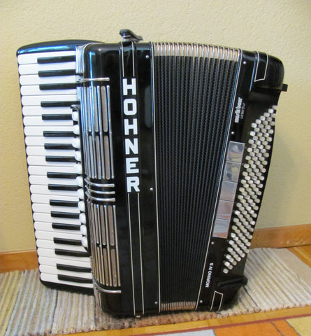 Tastenakkordeon Hohner Morino IV S Champion Cassotto kaufen gebraucht occasion musikbörse ricardo.ch