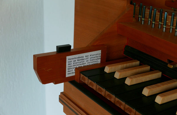 Spinett Klop kaufen gebrauch occasion musikbörse ricardo.ch