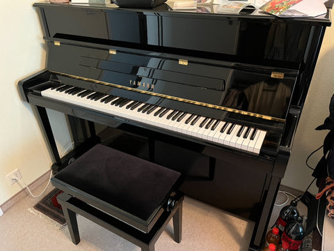 Klavier Yamaha Vienna kaufen gebraucht occasion musikbörse ricardo.ch