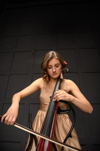 Ol.Cello - Klassische Konzertmusik von Olga Ponomareva