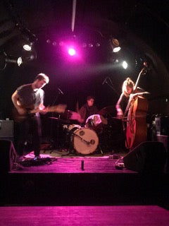 <div style='display:none;'>'</div>Bern / Online - Johanna unterrichtet Kontrabass und E-Bass