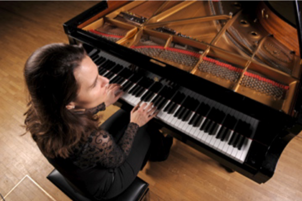 Flügel Steinway & Sons B211