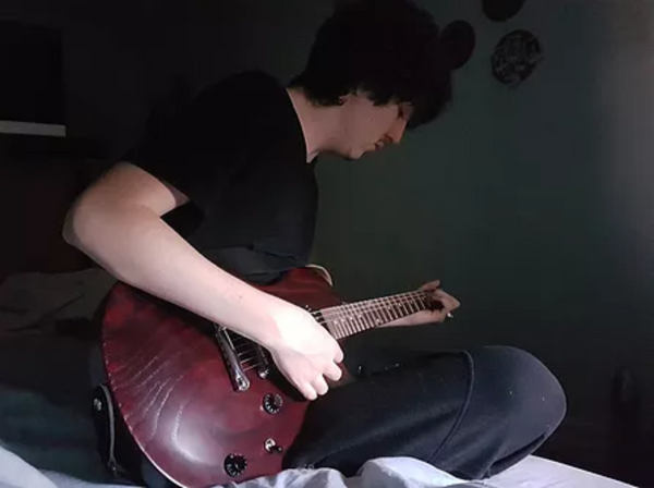 Gitarrenunterricht Zürich - Gitarrenlehrer aus Zürich Basil Lehmann