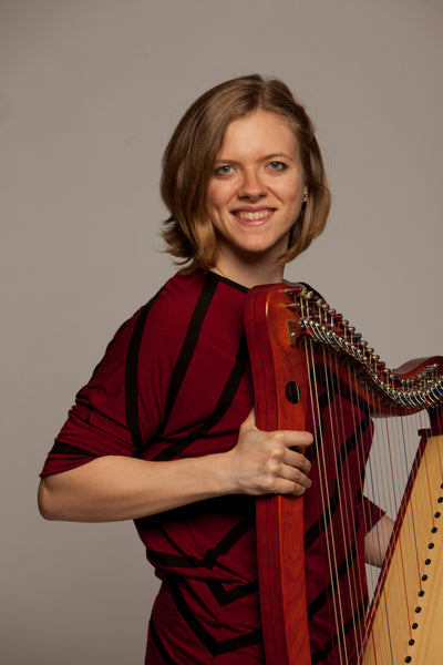 Basel - Esther unterrichtet Harfe