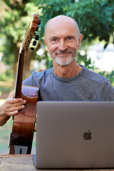 Online-Gitarrenunterricht Online-Gitarrenlehrer Hans Günter