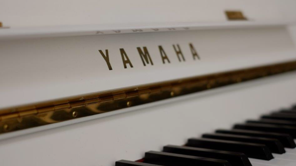 Klavier Yamaha M-108 kaufen occassion gebraucht ricardo tutti börse