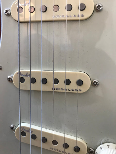 E-Gitarre Fender American Ultra Stratocaster MN Ultraburst