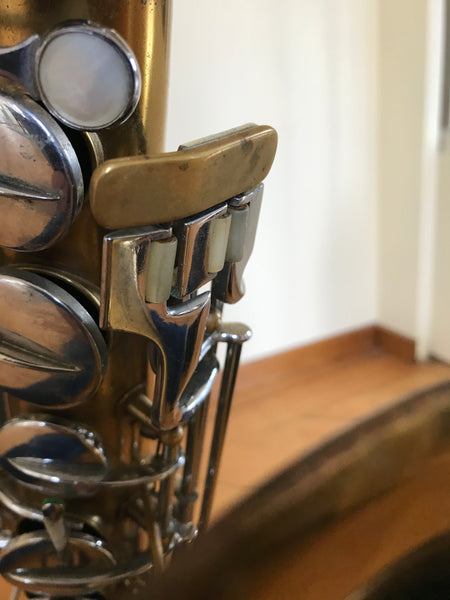 VERKAUFT Tenorsaxophon CONN
