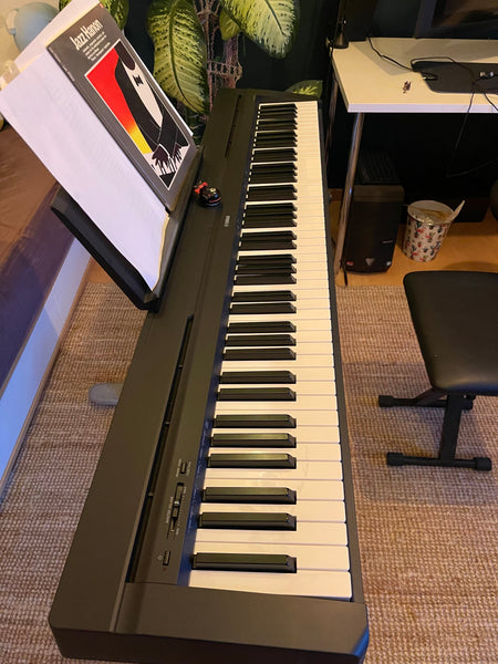 VERKAUFT Yamaha P-45 Piano
