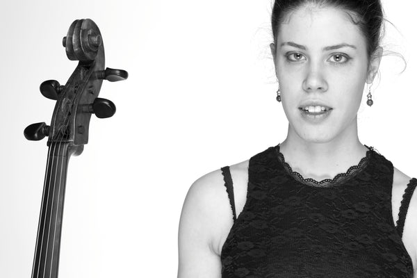 Zürich / St.Gallen / Online - Ioanna unterrichet Violoncello und Klavier