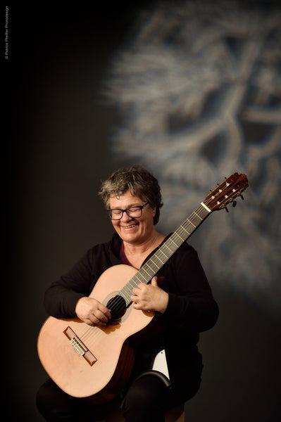 <div style='display:none;'>'</div>Konstanz - Carola unterrichtet Gitarre