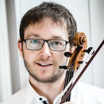 Geigenunterricht Bern - Geigenlehrer aus Bern Dominik